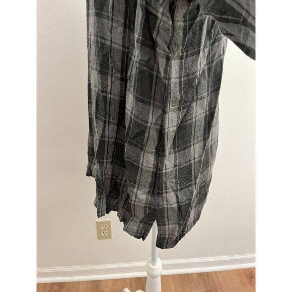 EUC J.Jill Gray Plaid Tunic Blouse With Embroidered V-Neck & Rolled Sleeves - Picture 4 of 9